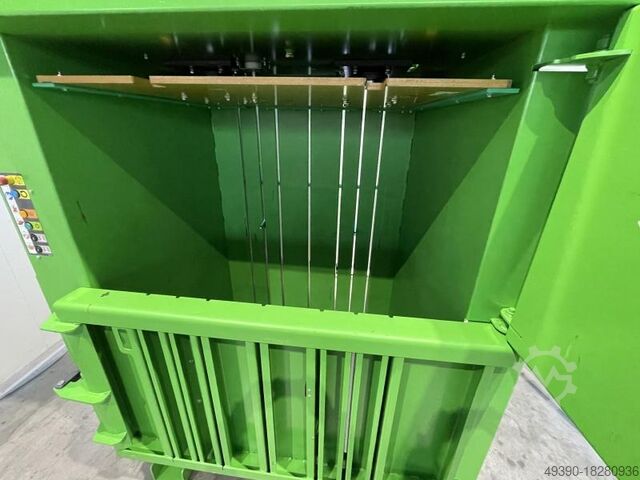 Hochleistungs-Ballenpresse, Hydraulikpresse für Verpackungsabfall, Presse für Recyclingfähige regene MACFAB - BEMA 650A