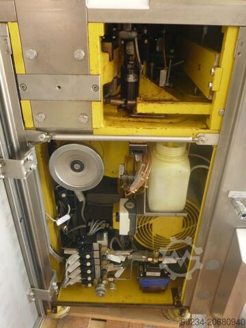 Tabletcompressiemachine van Kilian model T100/18 EU-B KILIAN T100/18