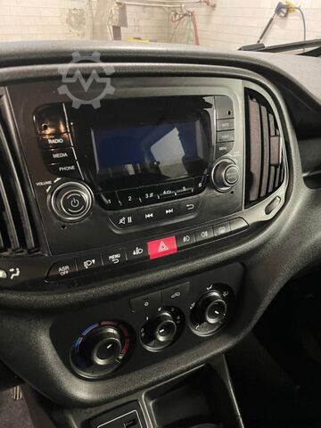 Minibus FIAT Doblò  Doblò 1.3 MJT PC Combi N1 SX