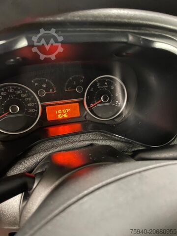 Minibus FIAT Doblò  Doblò 1.3 MJT PC Combi N1 SX