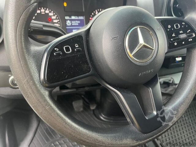 Fourgon tôlé MERCEDES-BENZ SPRINTER  311 2.1 CDI F 39/33 E6