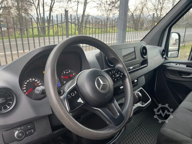 Fourgon tôlé MERCEDES-BENZ SPRINTER  311 2.1 CDI F 39/33 E6