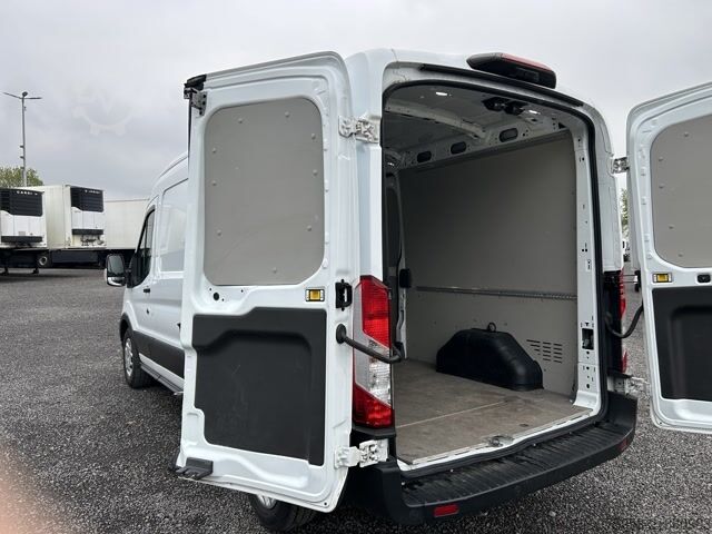 Kastenwagen Ford Transit FT 350 130 PS L3H2 Klima Rückfahrkamera