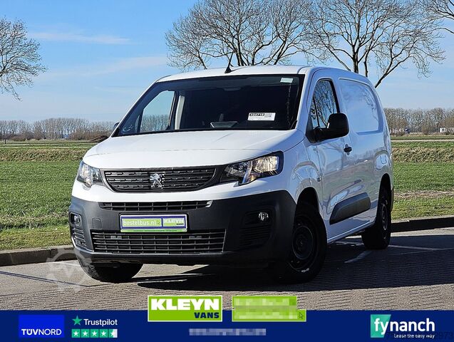 Resväska PEUGEOT PARTNER 1.5 L2 Navi Airco 3 Zits