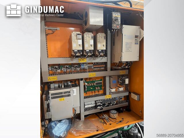 Vertikala Fleroperationsmaskiner Hurco BMC 2416