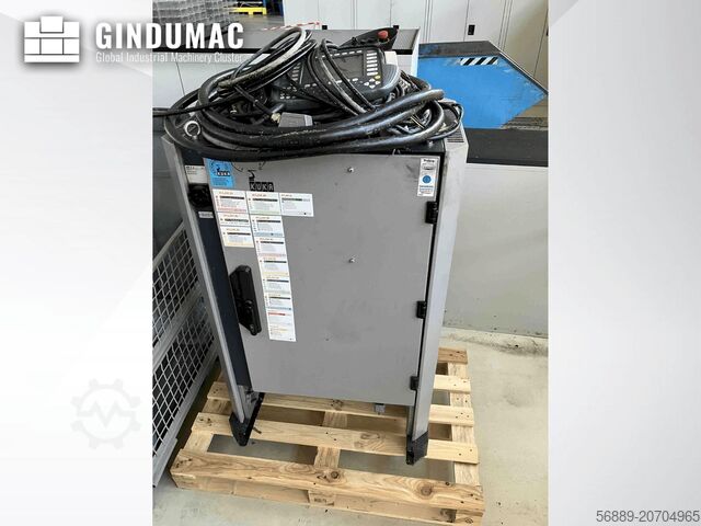 Braccio robotico KUKA KR16