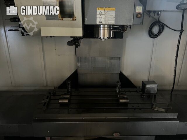 Vertikalna maљinske centar Akira Seiki 5.5