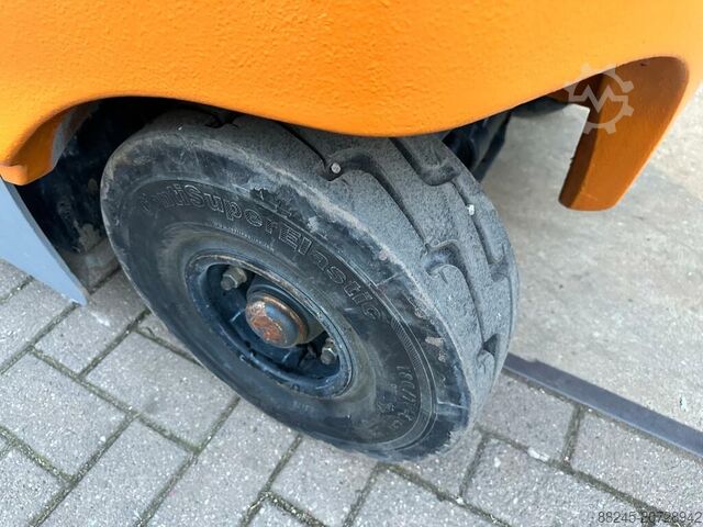 VS-22536 Chariot élévateur électrique triplex Still RX60-25 avec peu d'heures STILL RX60-25