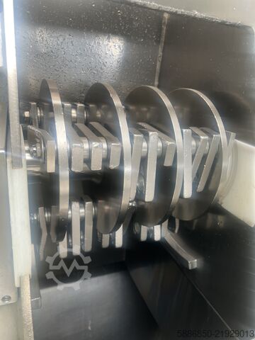 Çekiçli değirmen 8-10 ton + pompa Flottweg 