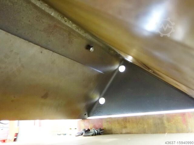 Mesa de sujeción en ángulo