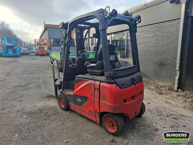 Forklift Linde E16PH-02