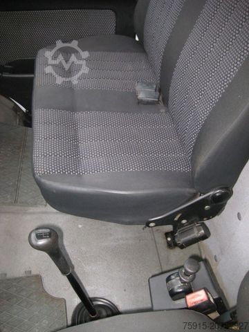 High top van MERCEDES-BENZ 613 D-KA Vario MAXI Garagenfahrzeug *94.000 KM*