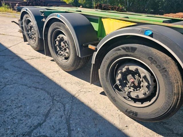 Návěs s výměnnou nástavbou WIELTON Vario Containerchassis, Reifendruckkontrolle