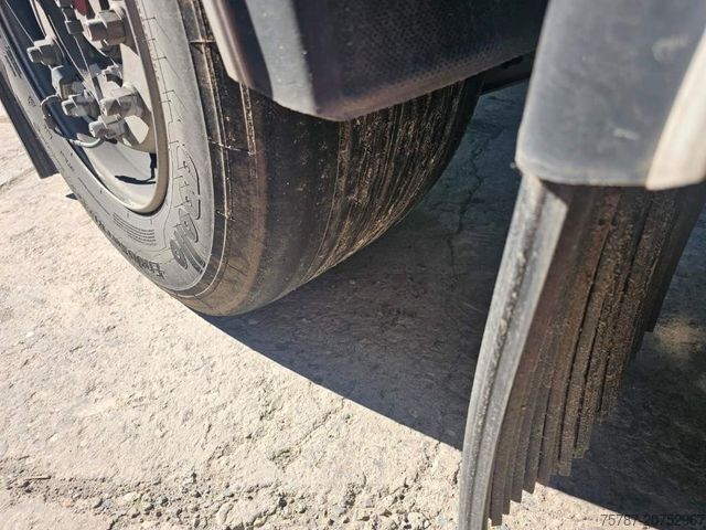 Návěs s výměnnou nástavbou WIELTON Vario Containerchassis, Reifendruckkontrolle