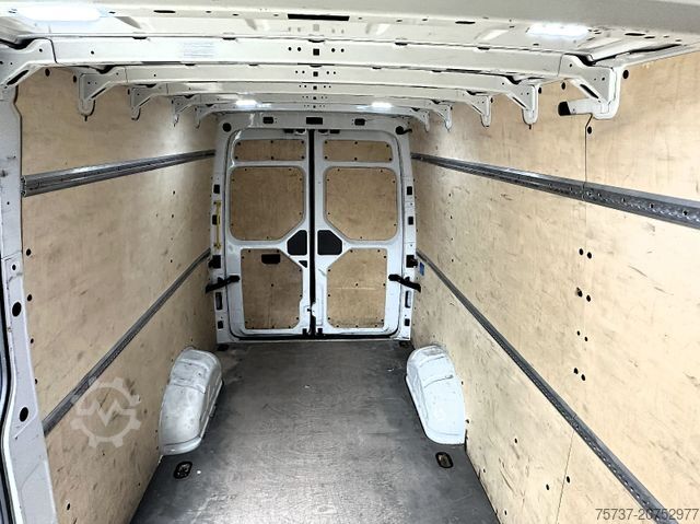 Bestelwagen met verhoogd dak MAN 3.140 TGE