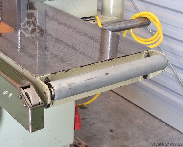 Tabla freze makinesi SCM T130