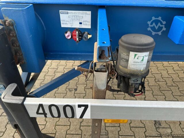 Transport av containrar Contar 40FT HIGH CUBE chassis / liftaxle / drumbrakes ...