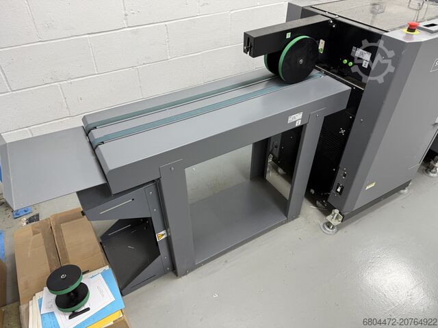 Document finishing system Duplo System 5000 pro
