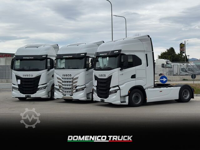 Standard road tractor Iveco Stralis S-Way 530