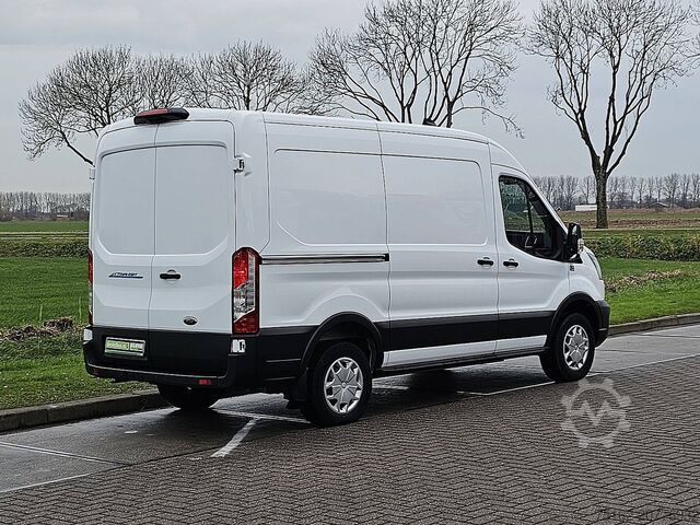High-roof van FORD E-TRANSIT L2H2 184 pk 75KWH