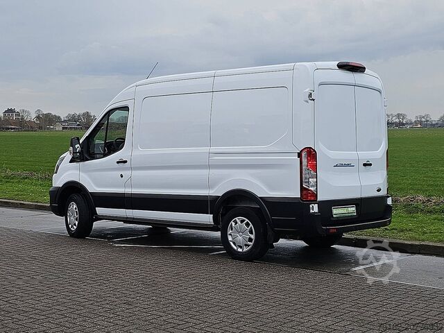 High-roof van FORD E-TRANSIT L2H2 184 pk 75KWH