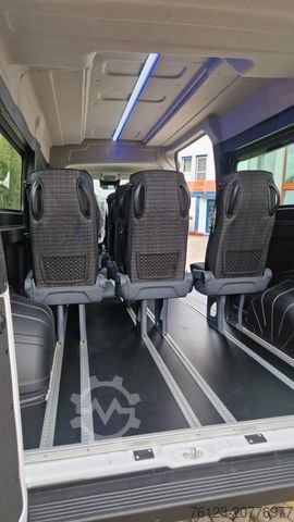 Minibus FIAT Opel Movano und Ducato Flexiboden 6 Schienen