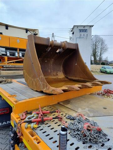 Rupsgraafmachine Caterpillar 323FL