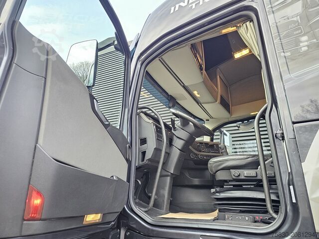 Plataforma de carga Volvo FH 540 / 8x4*4 / HIAB 548E-9 CRANE/KRAN / WINCH