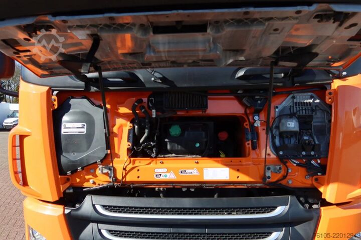 Valise DAF CF 290 Bakwagen+Dhollandia 1500 kg