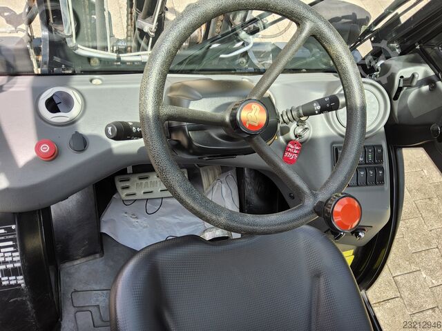 Terreinheftruck Manitou MC 30-4