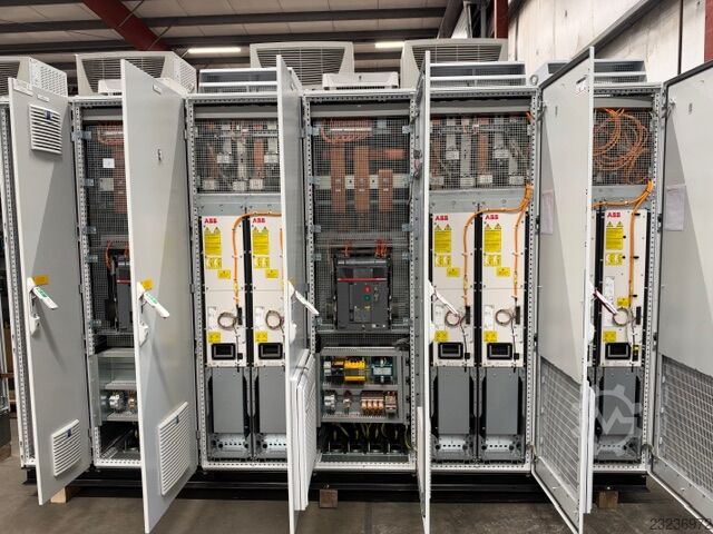Frekvenciaváltó ABB ACS880 Multidrive Systems 18 Cabinets