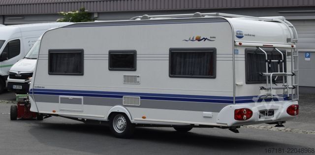 Karavan HOBBY Excellent 540 UFE mit Markise und Vorzelt