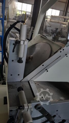 Dwustronna piła do aluminium Fenstek CNC Aluminium Double Head Cutting Saw
