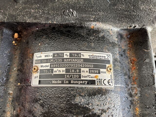 Bomba centrífuga de una sola etapa Grundfos NBE50125135