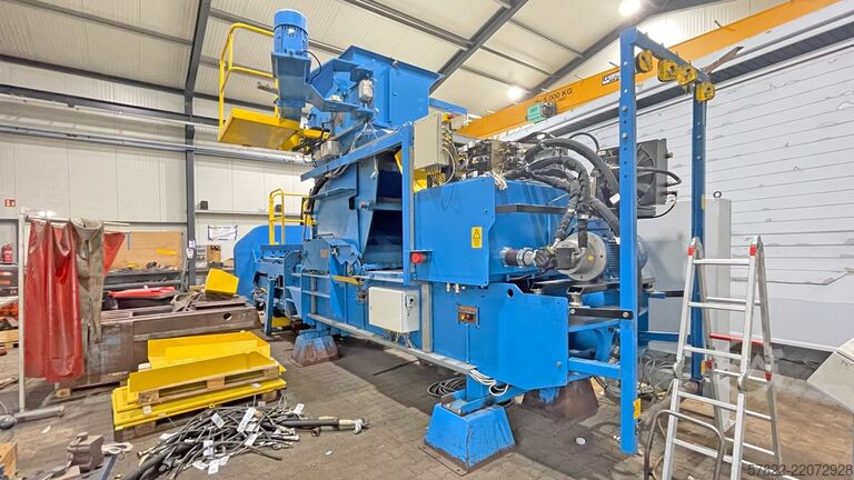 Presse à balles 22 kW, avec force de compression de 50 t Presona LP 50 EH 1