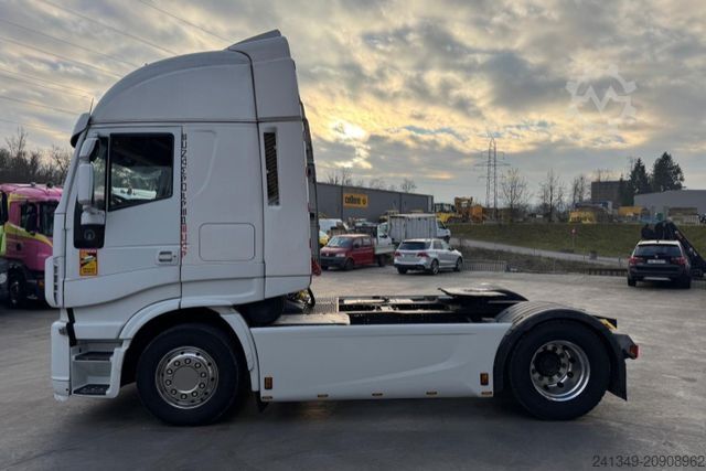 Standardní tahač IVECO Stralis 460 4x2 Racing
