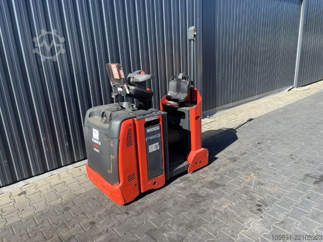 Tractor de remorcare Linde P30C