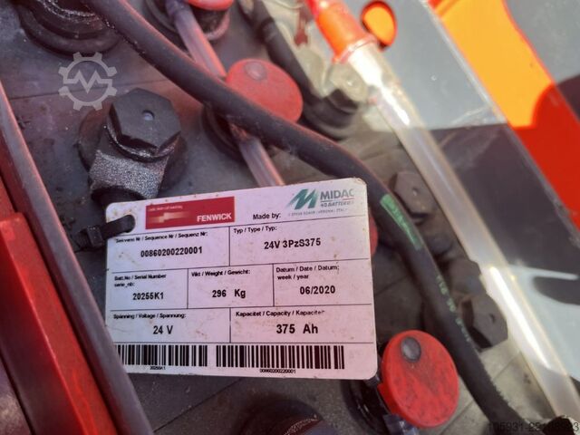 Tractor de remorcare Linde P30C