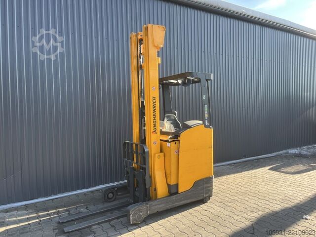 Reach truck Jungheinrich ETV112