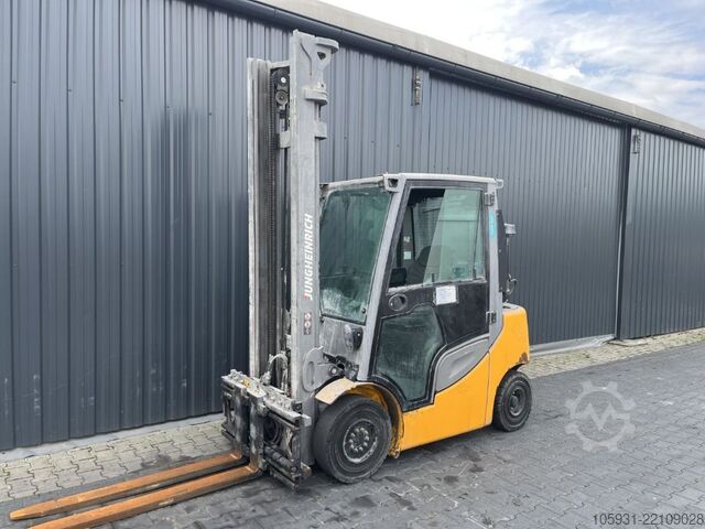 LPG gaffeltrucks Jungheinrich TFG425s