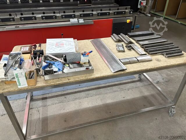  Amada HFE M2 2204 8 AXESL