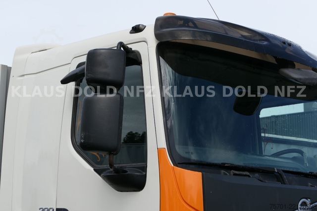 Ladbil med lad VOLVO FL 280 Pritsche Kran HIAB Bordwände Euro 6