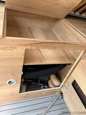 Camper van CLEVER Runner 636 Automatik- Längsbetten - Mj. 2026