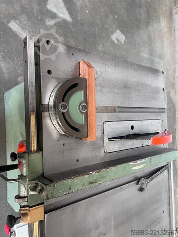 κυκλικό πριόνι SCM SI12B