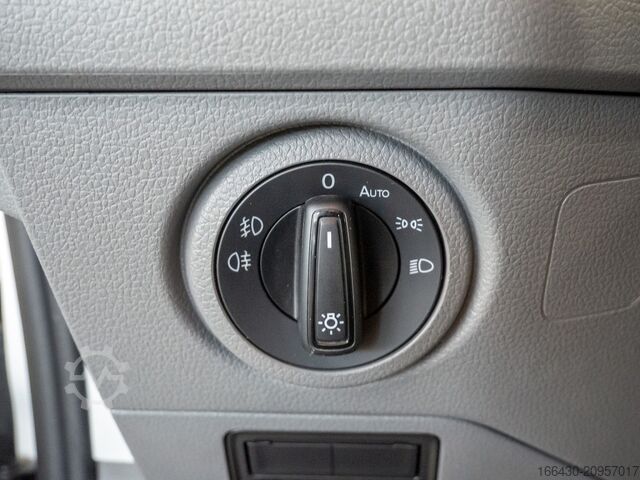 Miniautocarro VW Crafter 35 lang Hochdach AHK LED AHK ACC LED