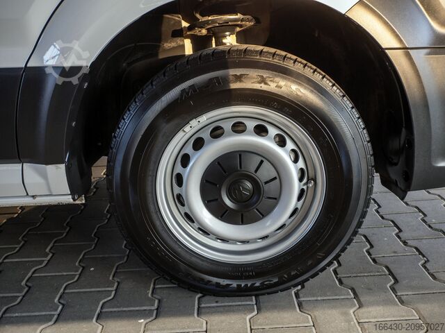 Dubă cu acoperiș înalt VW Crafter 35 lang Hochdach AHK LED AHK ACC LED