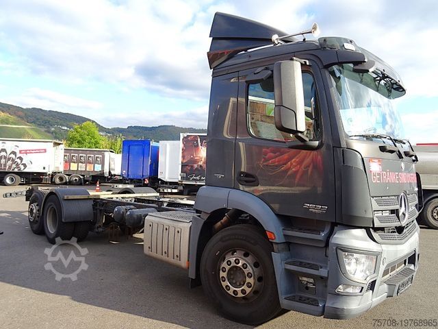 Chasis de camión MERCEDES-BENZ 2533 Antos*ml. FHS*vollluft*für 8,1 m Aufbauten