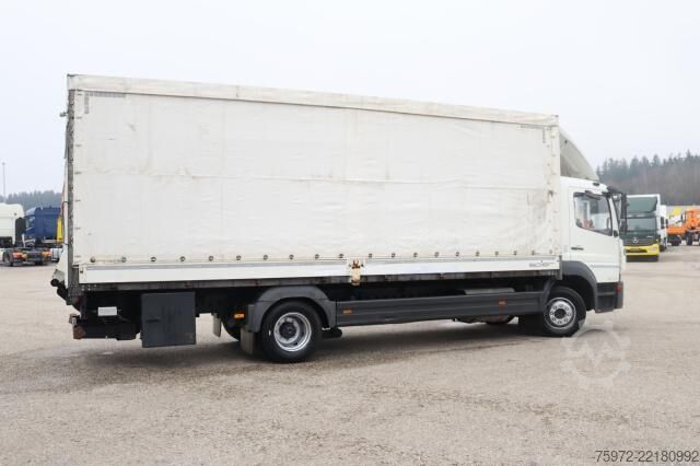 Kamion sa ravnom platformom i ceradom Mercedes-Benz Atego 1224 L
