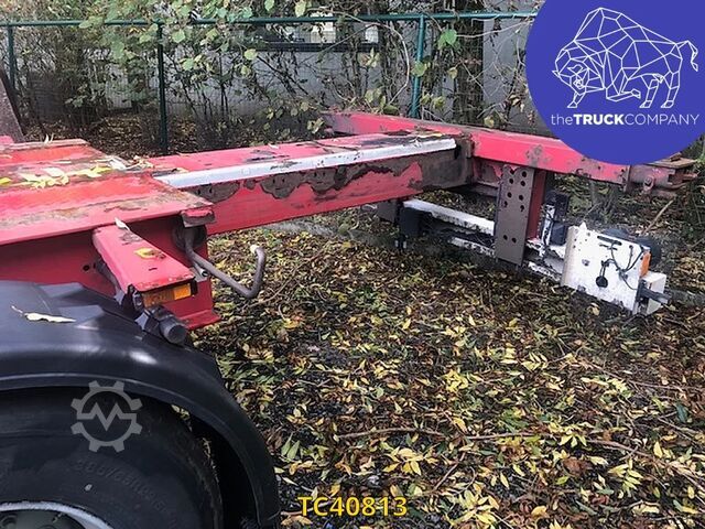 Transport de conteneurs Krone 