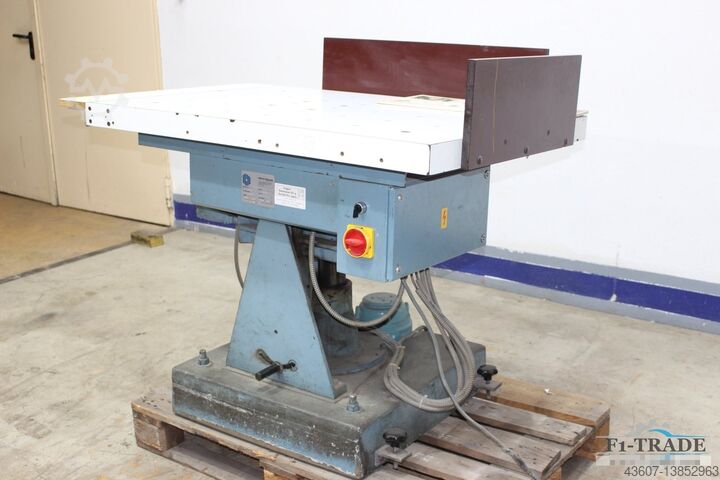 Jogger HEINRICH BAUMANN ZG 4